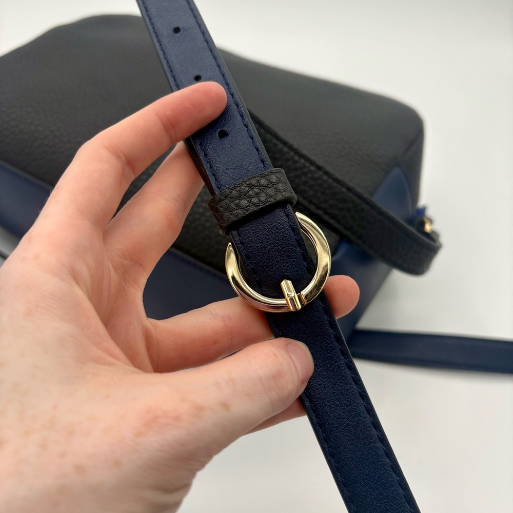TOUS Bear Crossbody Bag Purse Camera Bag Black Blue Designer Pebbled Travel Trip - Picture 7 of 13